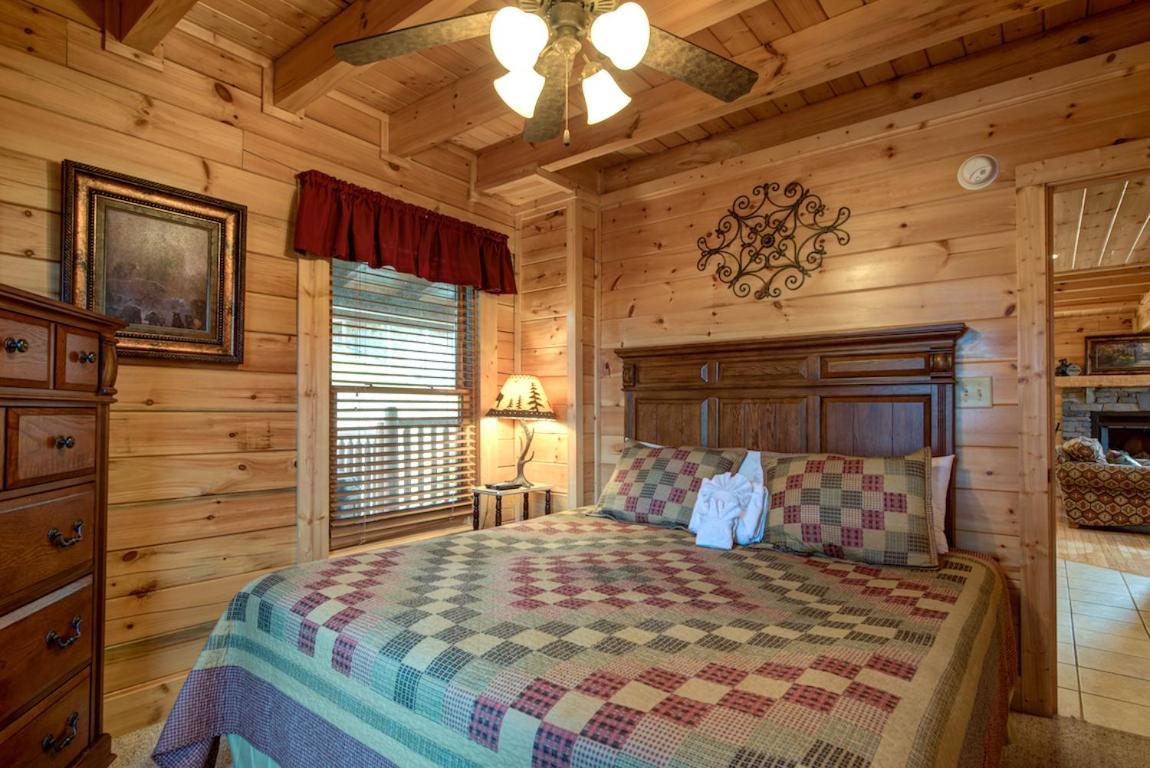 Serenity Peak Villa Pigeon Forge Dış mekan fotoğraf