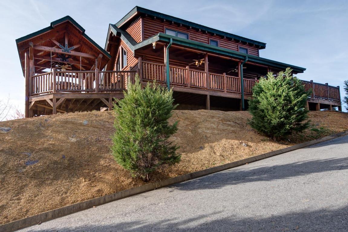 Serenity Peak Villa Pigeon Forge Dış mekan fotoğraf