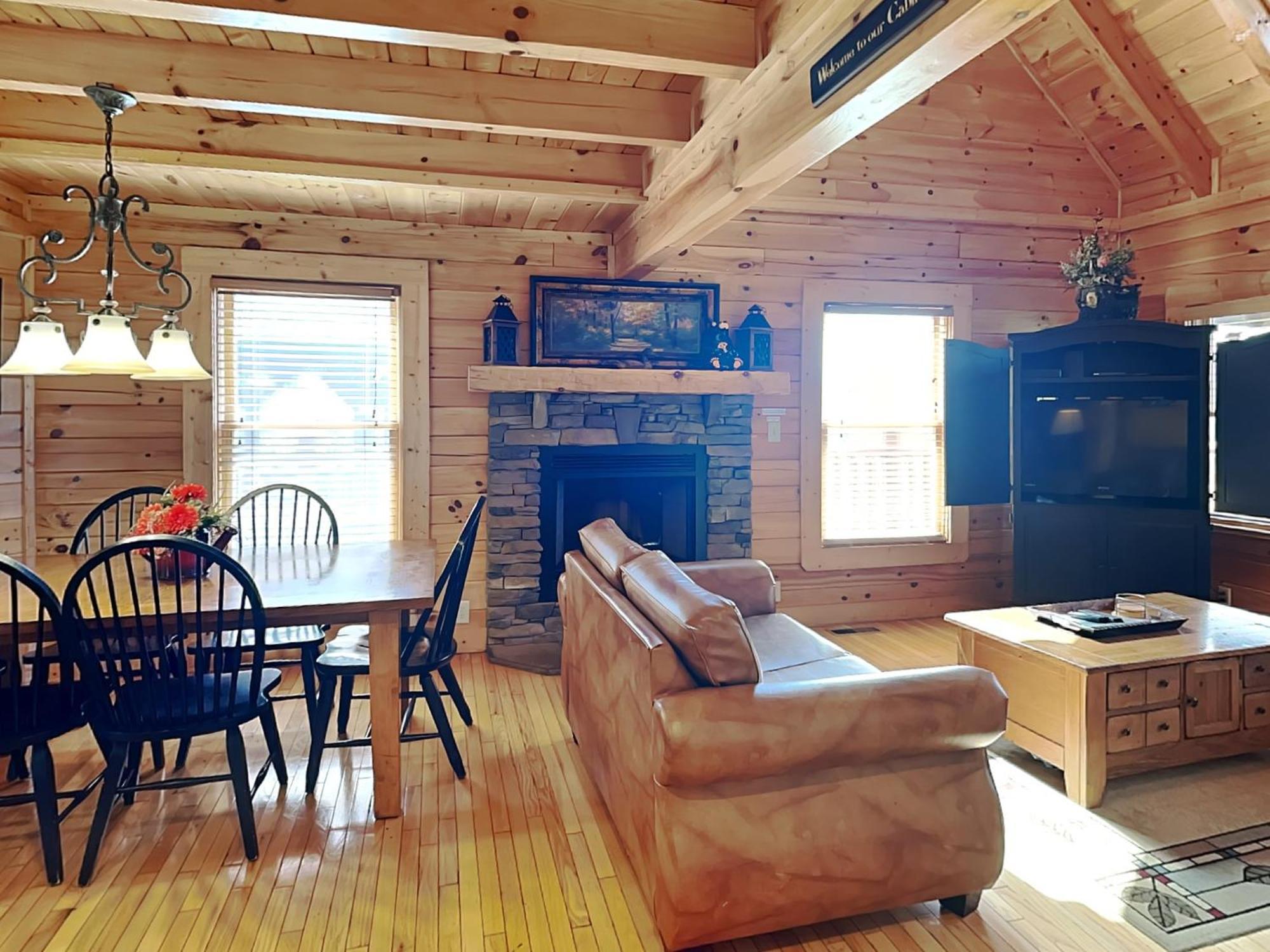 Serenity Peak Villa Pigeon Forge Dış mekan fotoğraf