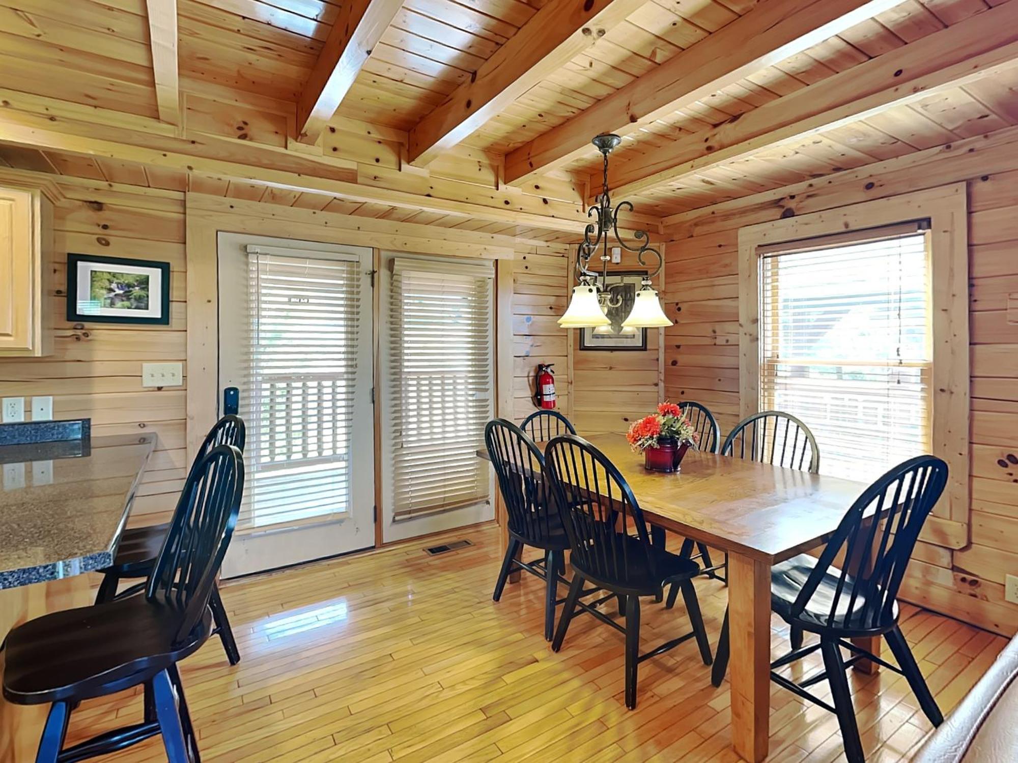 Serenity Peak Villa Pigeon Forge Dış mekan fotoğraf