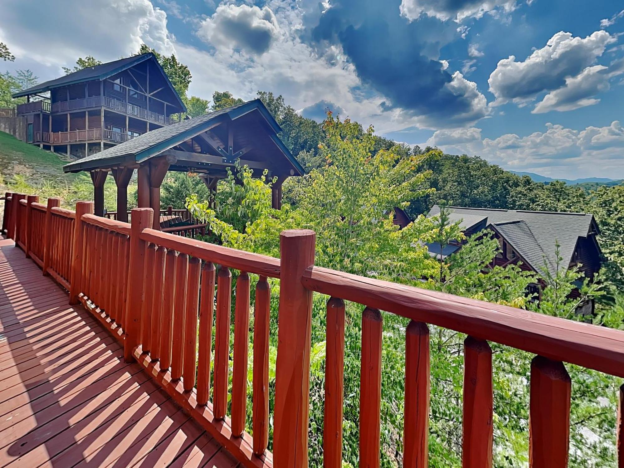 Serenity Peak Villa Pigeon Forge Dış mekan fotoğraf